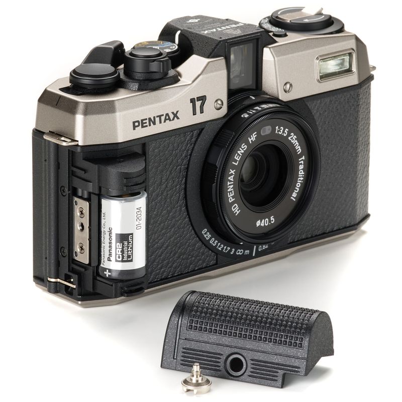 Pentax 17, Kamera Film Baru Ricoh
