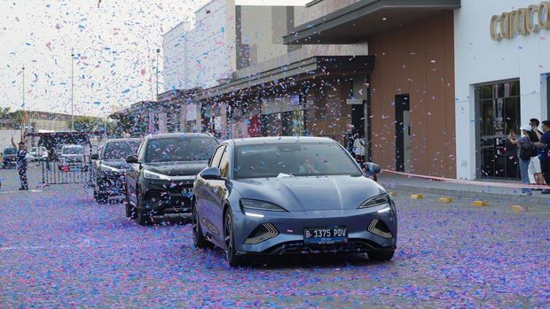 Penyerahan 1.000 Unit Pertama BYD ke Konsumen