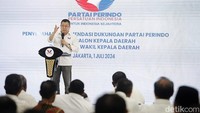 Ketua Umum Perindo, Hary Tanoesoedibjo hadir dalam acara penyerahan rekomendasi dukungan kepada 37 calon kepala daerah (Cakada) dan calon wakil kepala daerah (Cawakada).