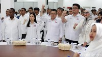 Penyerahan rekomendasi dukungan juga dihadiri oleh Ketua Harian Nasional I DPP Perindo Angela Tanoesoedibjo, Bendahara Umum DPP Perindo Angkie Yudistia, Wakil Ketua Umum DPP Perindo Michael V. Sianipar, Ketua DPP Bidang Politik dan Ideologi Manik Marganamahendra, dan jajaran pengurus DPP dan DPD Partai Perindo.