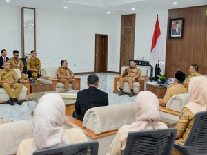 Pj Gubernur NTB Hassanudin Kumpulkan Kepala OPD di Hari Pertama Kerja