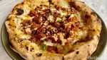 Puas Ngemil Pizza Artisan Honey Butter dan Mushroom di Jaksel