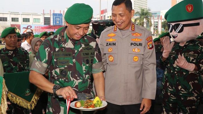 Polres Metro Tangerang Kota merayakan Hari Bhayangkara ke-78 bersama TNI dan Forkopimda