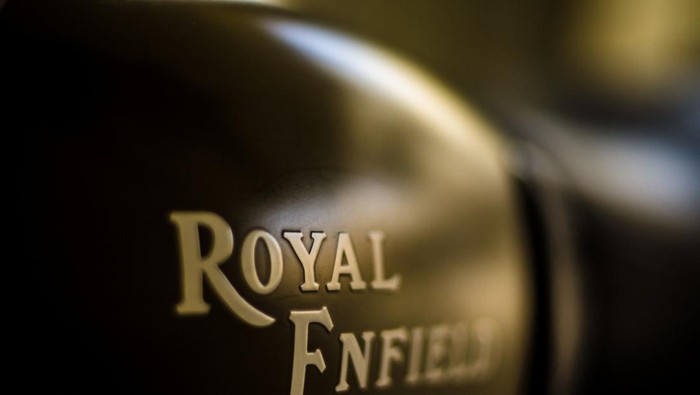 Royal Enfield Guerrilla 450.