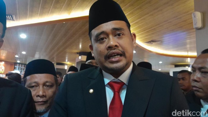 Wali Kota Medan Bobby Nasution di Kantor DPRD Medan