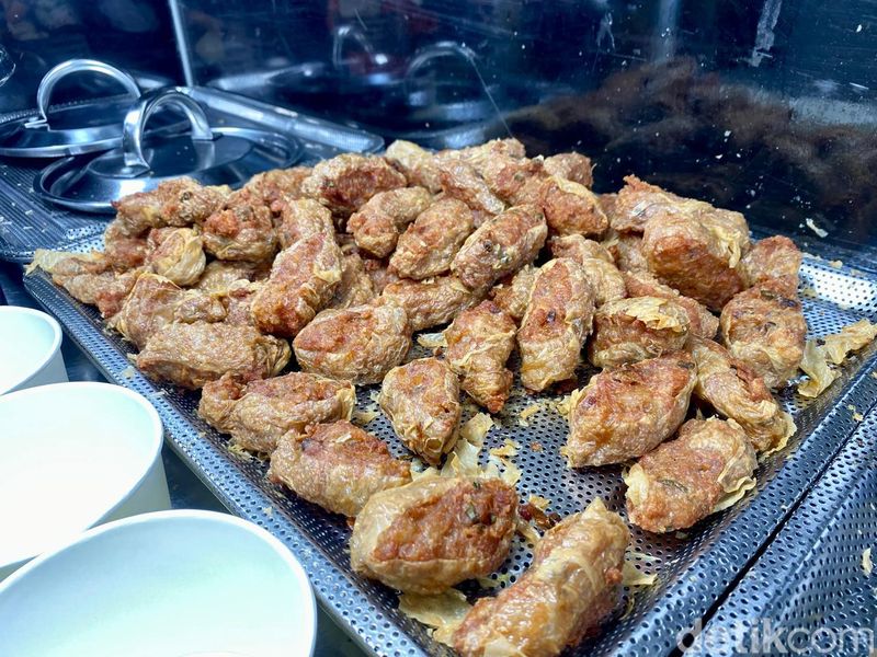 6 Jajanan Kekinian Bangkok di GW Food Bekasi yang Lagi Viral