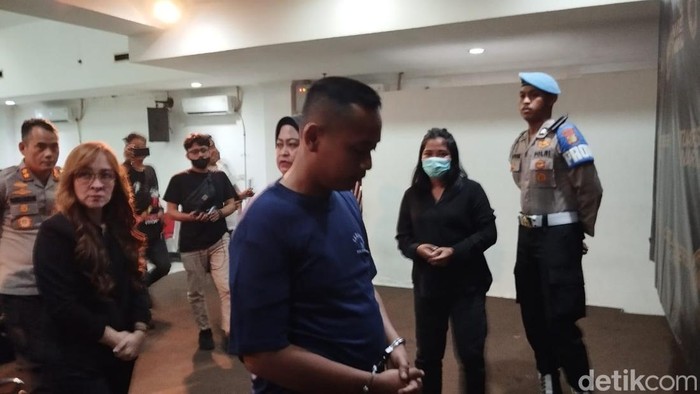 Andika Ahid Widianto (27), suami di Jaktim yang tega membunuh istrinya mengaku menyesal.