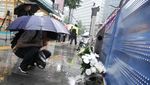 Bunga Duka Iringi Lokasi Tabrakan Maut di Seoul