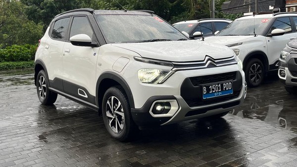 Lihat Lebih Dekat Mobil Listrik Citroen E-C3 yang Dijual Rp 377 Juta