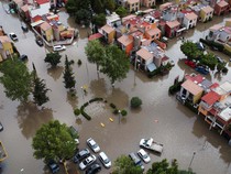 Video: Banjir Hantam Meksiko, Air Naik 1,5 meter Secara Tiba-tiba