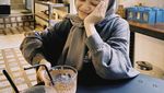 Seru! Ini Gaya Kuliner Halda Rianta Saat Ngopi dan Jajan di Korea
