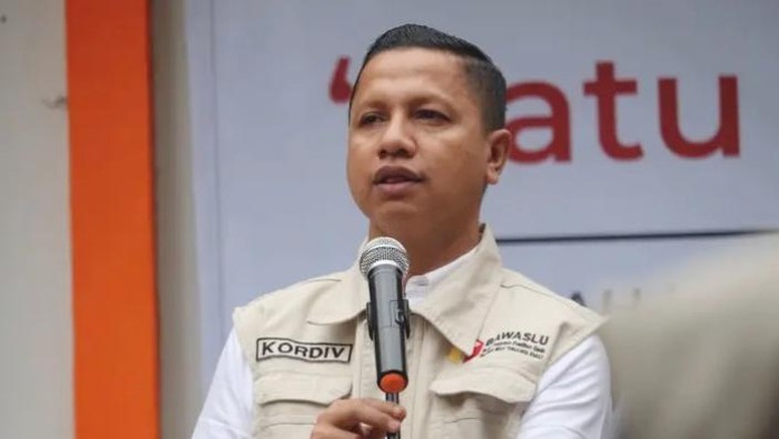 Ketua Divisi Pencegahan, Partisipasi Masyarakat, dan Hubungan Masyarakat (Parmas) Bawaslu NTB Hasan Basri. (Foto: Istimewa/Dok. Bawaslu NTB)