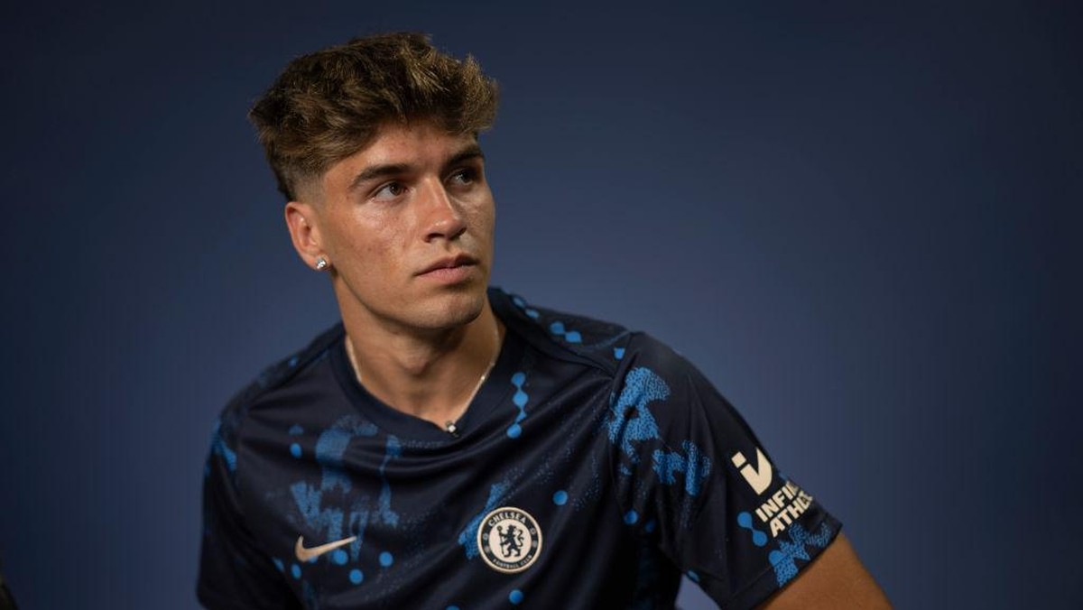 Marc Guiu tertarik dengan proyek Chelsea (Chelsea FC via Getty Images/Chelsea Football Club)