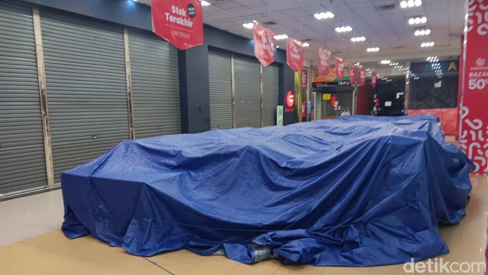 Matahari Tutup Gerai