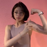 Nada pun kerap terlihat memamerkan otot lengannya tersebut. Berkat otot dan tubuh kekarnya tersebut, penampilan Nada kini jadi sedikit berbeda. Foto: Instagram/@nada_tarina_putri