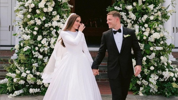 Inspirasi Pernikahan Miss Universe Olivia Culpo, Klasik Romantis