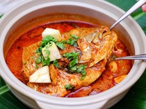 Pesan Gulai Kepala Ikan, Pembeli Ini Kecewa Dapat Ikan Penuh Sisik