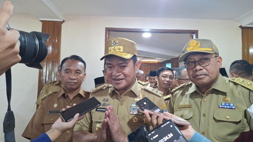 Pj Gubernur NTB Mayjen TNI (Purn) Hassanudin di kantor gubernur NTB, Selasa (2/7/2024).