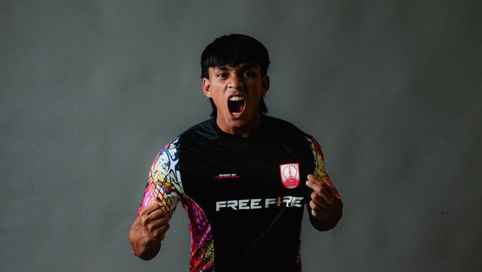 Ripal Wahyudi kini resmi gabung Persis Solo. Foto diunggah Selasa (2/7/2024).
