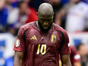 Napoli Yakin Bisa Tebus Murah Lukaku
