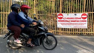 TPS Liar di Cimincrang Gedebage Ditutup Pagar Bambu!