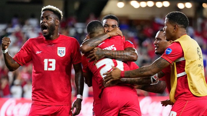 ORLANDO, FLORIDA - JULY 01: Cesar Yanis of Panama celebrates after with teammates scoring the teams third goal during the CONMEBOL Copa America 2024 Group C match between Bolivia and Panama at Inter&Co Stadium on July 01, 2024 in Orlando, Florida. (Photo by Rich Storry/Getty Images)
