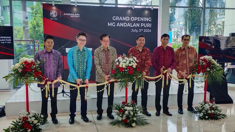 Andalan Motors buka dealer Morris Garage ke-4 di Puri Kembangan Jakarta Barat.