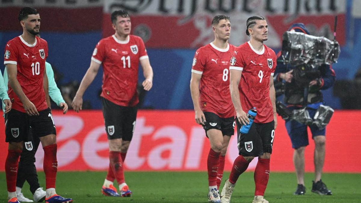 Austria kalah 1-2 dari Turki di babak 16 besar Euro 2024 (Foto: REUTERS/Annegret Hilse)