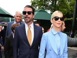 Foto: Hampir Tak Dikenali, Rocker Dave Grohl Mendadak Necis di Wimbledon