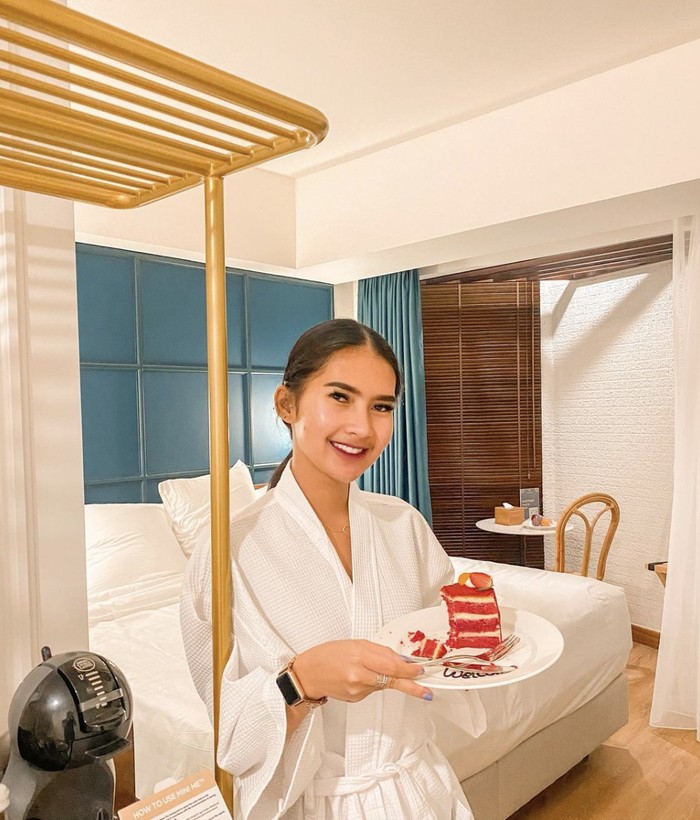 Gaya Kece Soraya Rasyid Saat Masak Bareng Chef hingga ke Kafe Gaya Kece Soraya Rasyid Saat Masak Bareng Chef hingga ke Kafe
