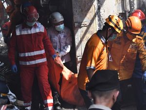 Gudang Terbakar di Jatiasih Bekasi, 5 Orang Tewas