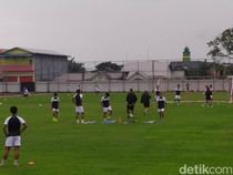 33 Pemain PSM Makassar Ikut Latihan di Stadion Kalegowa, Ada Adilson Silva
