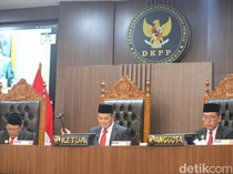 Terbukti Asusila, DKPP Berhentikan Ketua KPU Hasyim Asyari