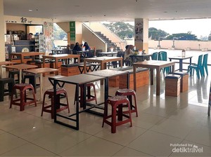 Asyiknya Nongkrong di Pasa Ateh Bukittinggi: Nyaman dan Sejuk