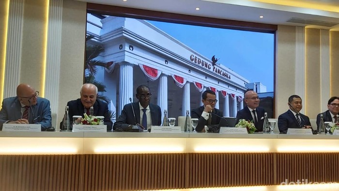 Biro Komite Palestina PBB, Committee on the Exercise of the Inalienable Rights of the Palestinian People (CEIRPP) melakukan pertemuan bersama Menteri Luar Negeri Reno Marsudi.