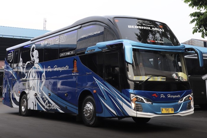 Bus Baru Po Haryanto Pakai Bodi New Armada Skylander Dan Sasis Hino