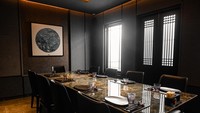 DOEUN berlokasi di Jalan Yusuf Adiwinata Nomor 29. Restoran ini dibuka 17 September 2023 dengan konsep pengalaman bersantap kontemporer bermenu tradisional serta fusion Korea Selatan. Foto: DOEUN