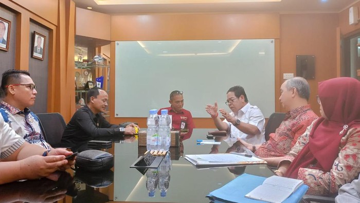 DPRD Muba dan Pemkab Muba saat mendatangi Kementerian PANRB.
