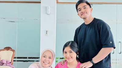 7 Foto Erina Gudono & Kaesang Jalani Couple Prenatal Yoga, Kompak dan Mesra