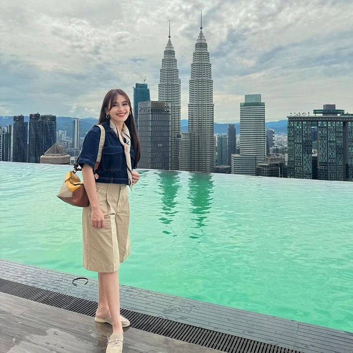 Foto liburannya Ayu Tingting Foto liburannya Ayu Tingting