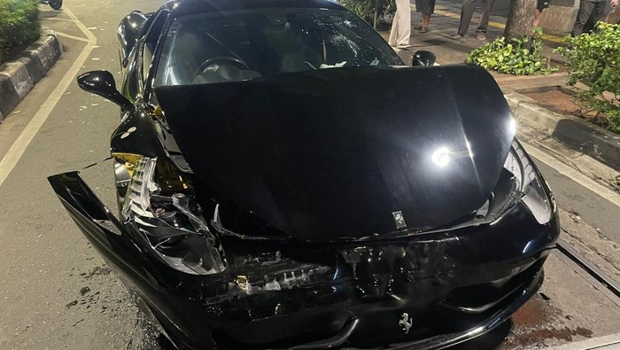 Penyelesaian Amichevole: Ferrari dan Mercy Sepakat Akhiri Konflik di Jalan Wolter Monginsidi