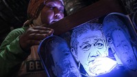 Perajin menjual karyanya mulai dari harga Rp 350 ribu tergantung ukuran dan tingkat kesulitan.   