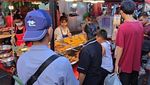 Viral Penjual Ayam Goreng Mirip Lisa BLACKPINK, Ini Potretnya