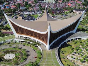 Jadwal Buka Puasa Padang dan Sekitarnya Hari Ini 23 Februari 2026