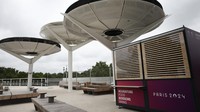 Perkampungan atlet ini dilengkapi sejumlah fasilitas penunjang untuk para atlet selama Olimpiade dan Paralimpiade Paris 2024. (REUTERS/Benoit Tessier)