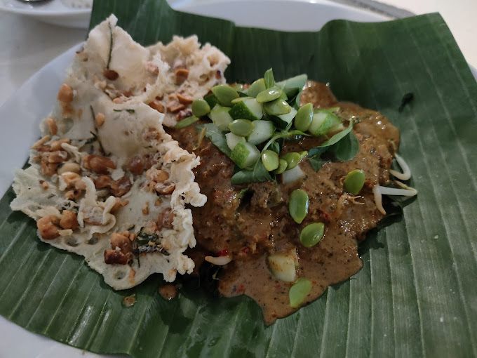 Nasi pecel khas Madiun di Jakarta