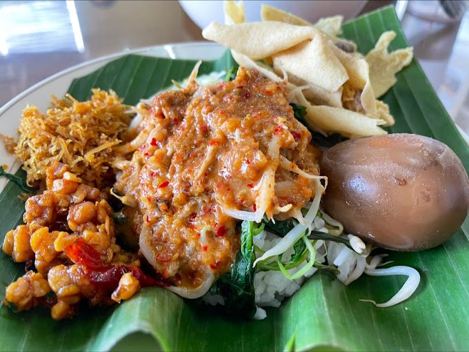 Nasi pecel khas Madiun di Jakarta