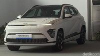 Hyunda Kona Electric yang bakal dijual adalah generasi kedua. Nantinya produk tersebut akan dipasarkan dengan harga Rp 500 jutaan. Foto: Ridwan Arifin
