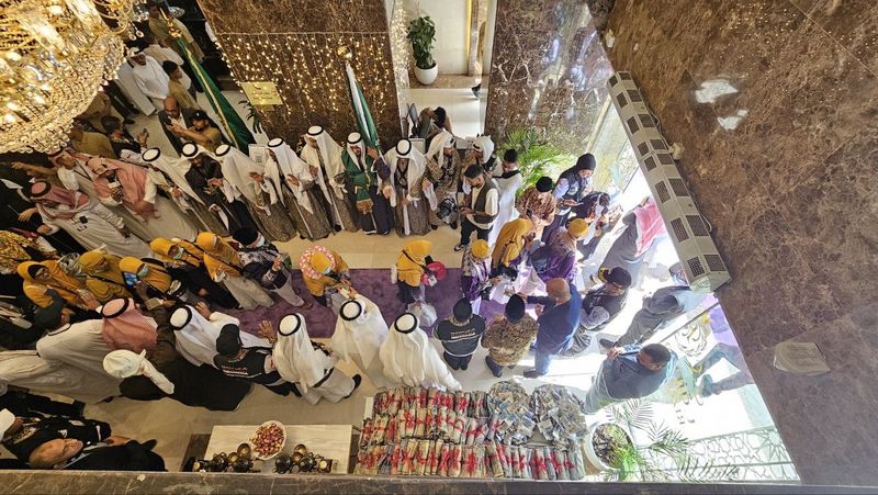 Pelepasan kepulangan kloter SUB-46 di Makkah