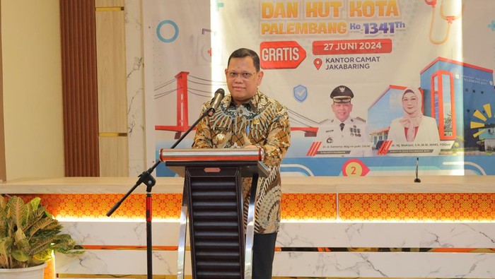 Penjabat Wali Kota Palembang Ucok Abdul Rauf Damenta